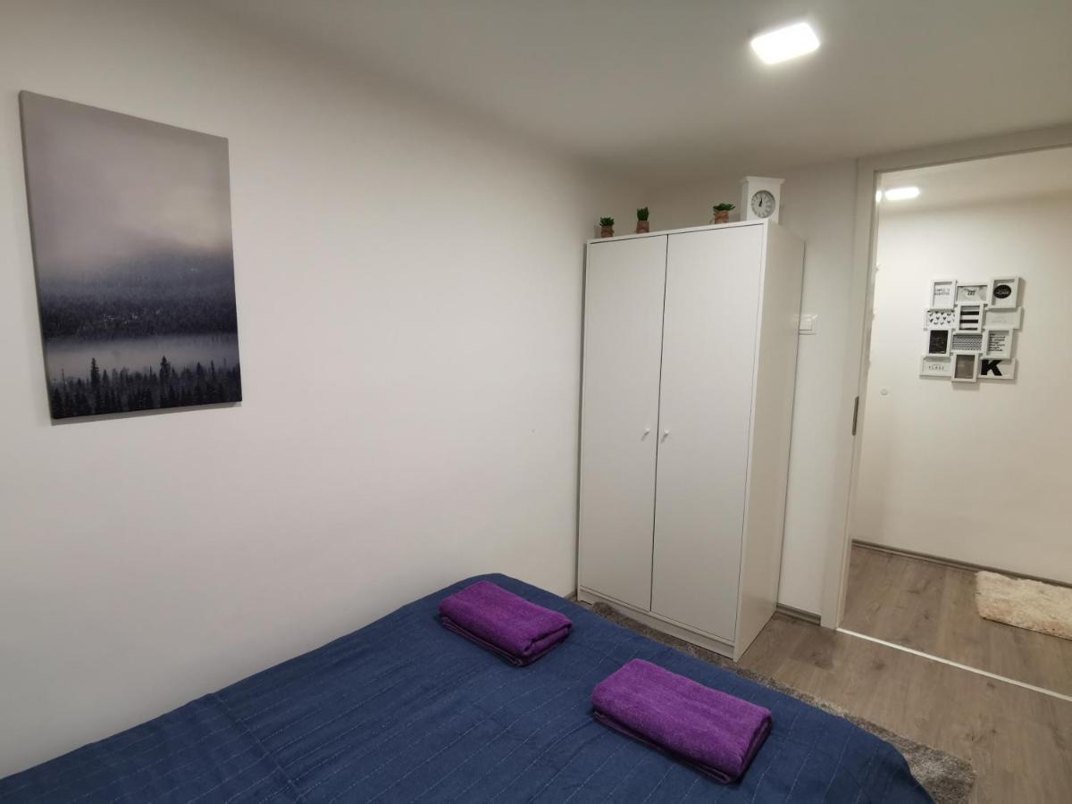 בודפשט Smile Miko Apartment By Castle מראה חיצוני תמונה
