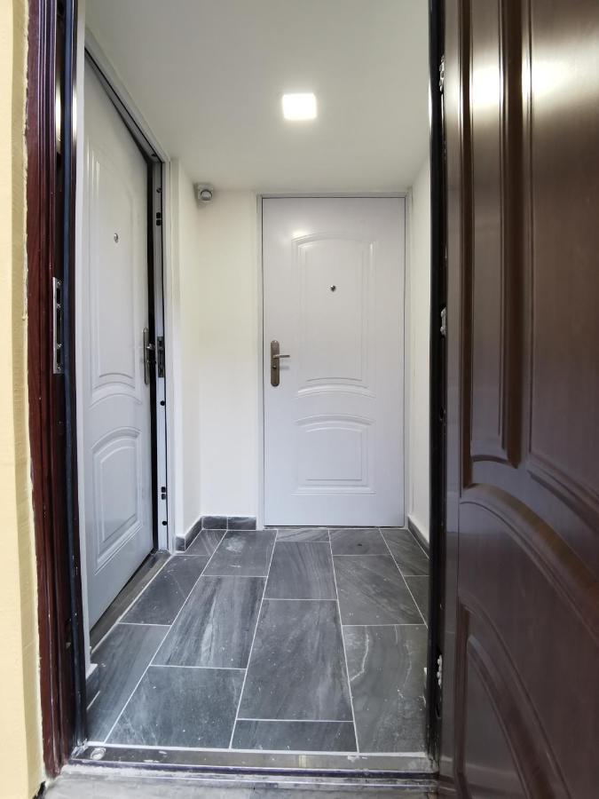 בודפשט Smile Miko Apartment By Castle מראה חיצוני תמונה