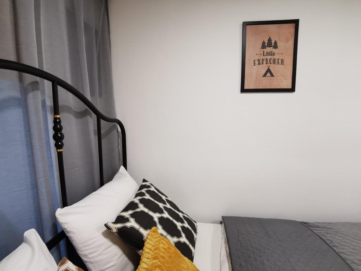 בודפשט Smile Miko Apartment By Castle מראה חיצוני תמונה